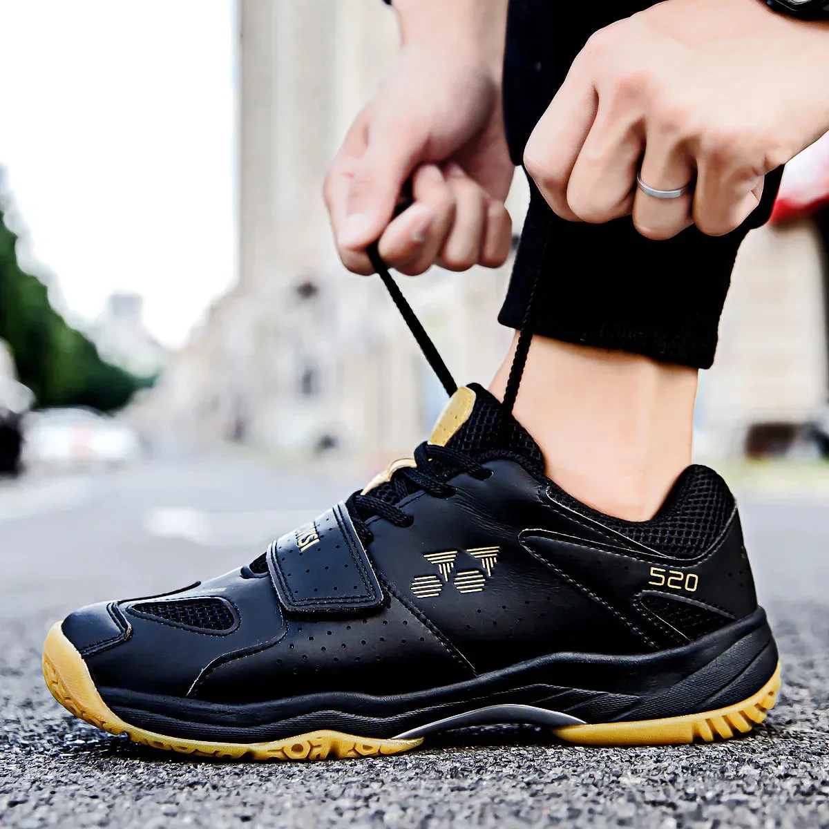 Breathable Unisex Tennis Shoes