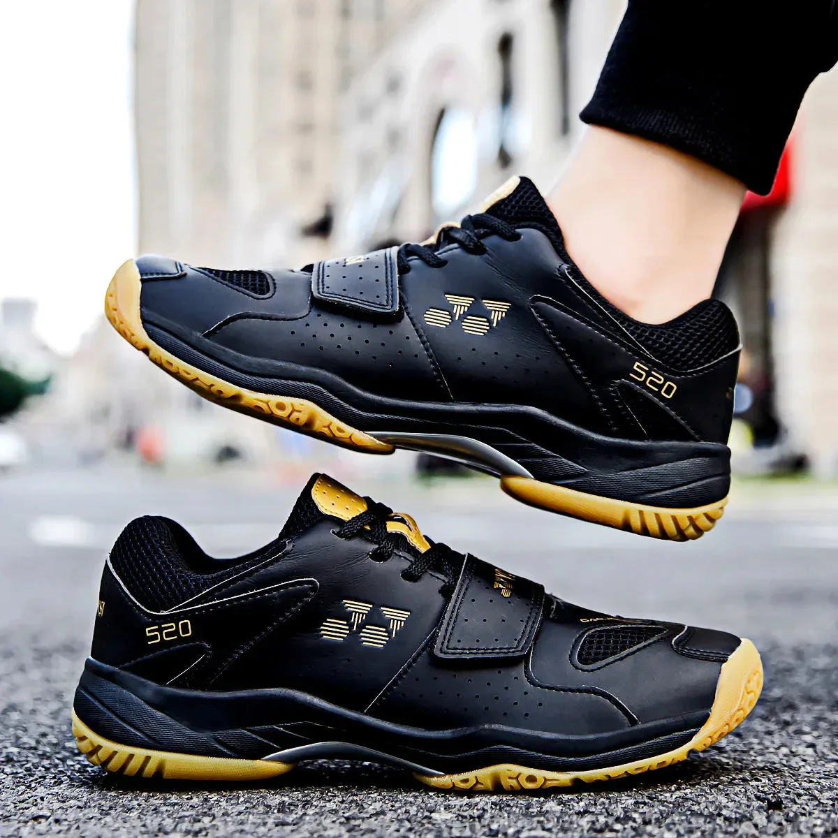 Breathable Unisex Tennis Shoes