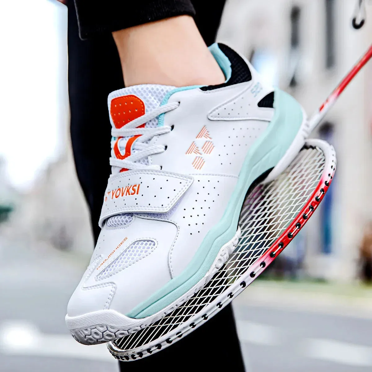Breathable Unisex Tennis Shoes