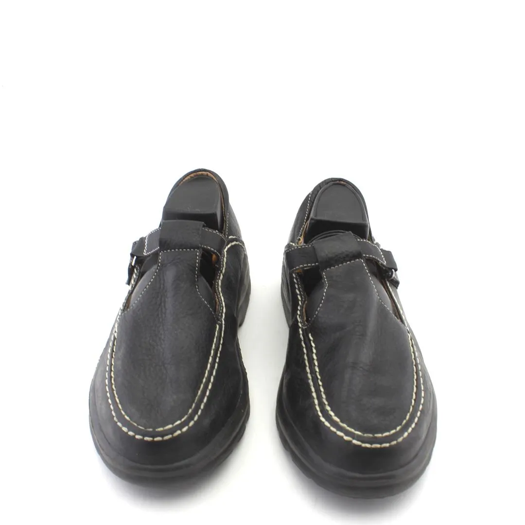 DR COMFORT .