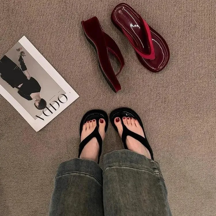 Isolde - Stylish Thick-Soled Flip-Flops for Women